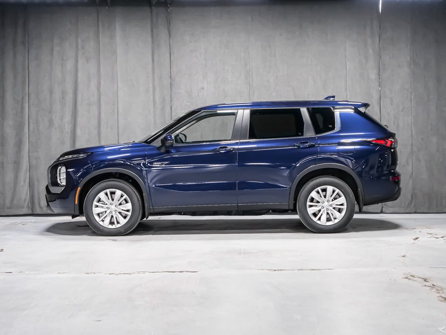2026 Mitsubishi Outlander Plug-In Hybrid ES Cosmic Blue Metallic