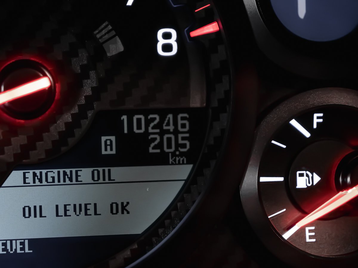 2023 Nissan GT-R PREMIUM White Montreal - photo #37