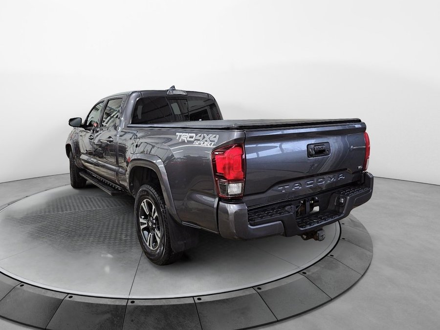 2018 Toyota Tacoma 2018 Magnetic Grey Metallic