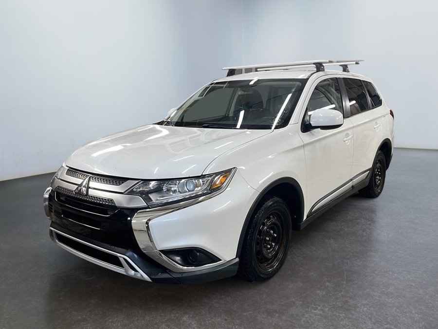 Mitsubishi OUTLANDER AWC ES 2019 Blanc