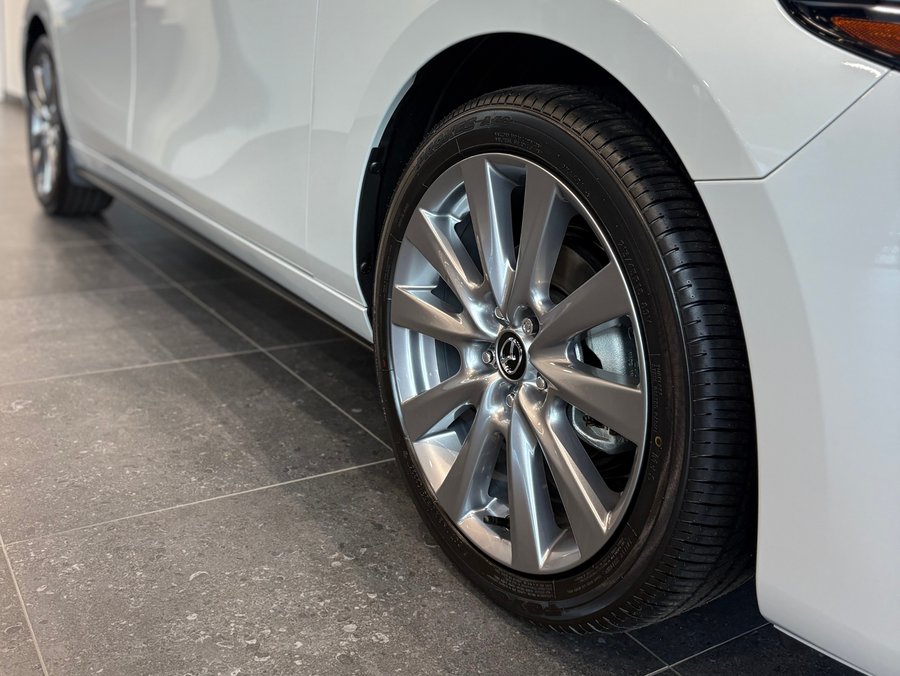 2025 MAZDA Mazda3 2025 Ceramic Metallic