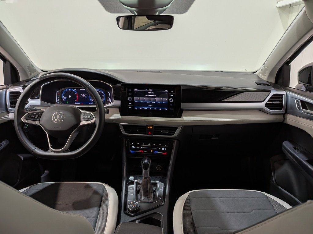 Volkswagen Taos Comfortline 4MOTION 2025 Noir Val-David - photo #12