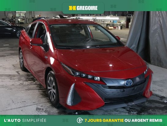 2021 Toyota Prius 2021 Red
