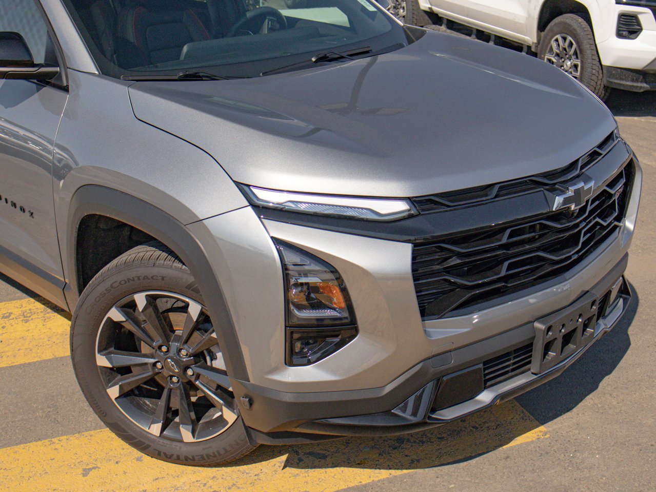 2026 Chevrolet Equinox AWD 4dr RS Grey Sherwood Park - photo #15