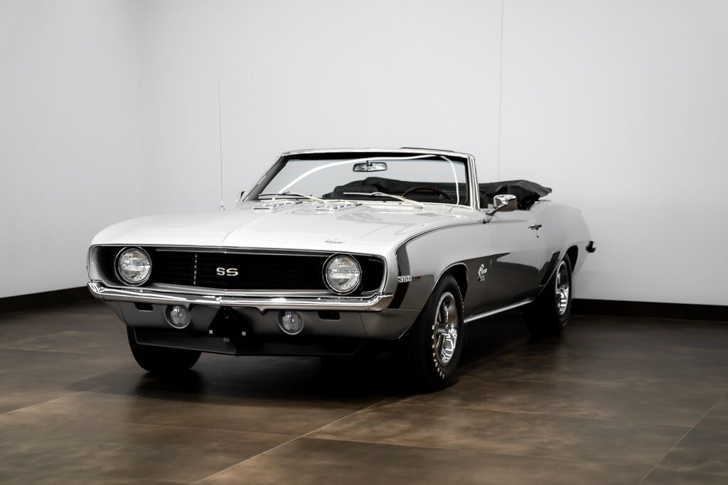 Chevrolet Camaro *PRIX EN USD* CAR IN MILES 1969 Argent Montréal - photo #0
