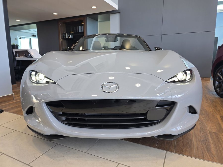 Mazda MX-5 2026 2026 Gris aéro métallisé