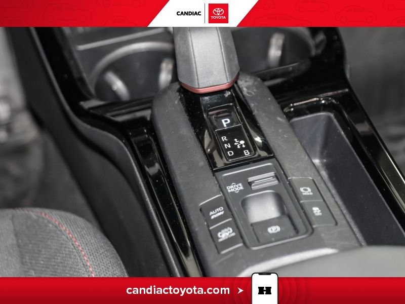 Toyota Prius 2023 Argent Saint-Eustache - photo #27