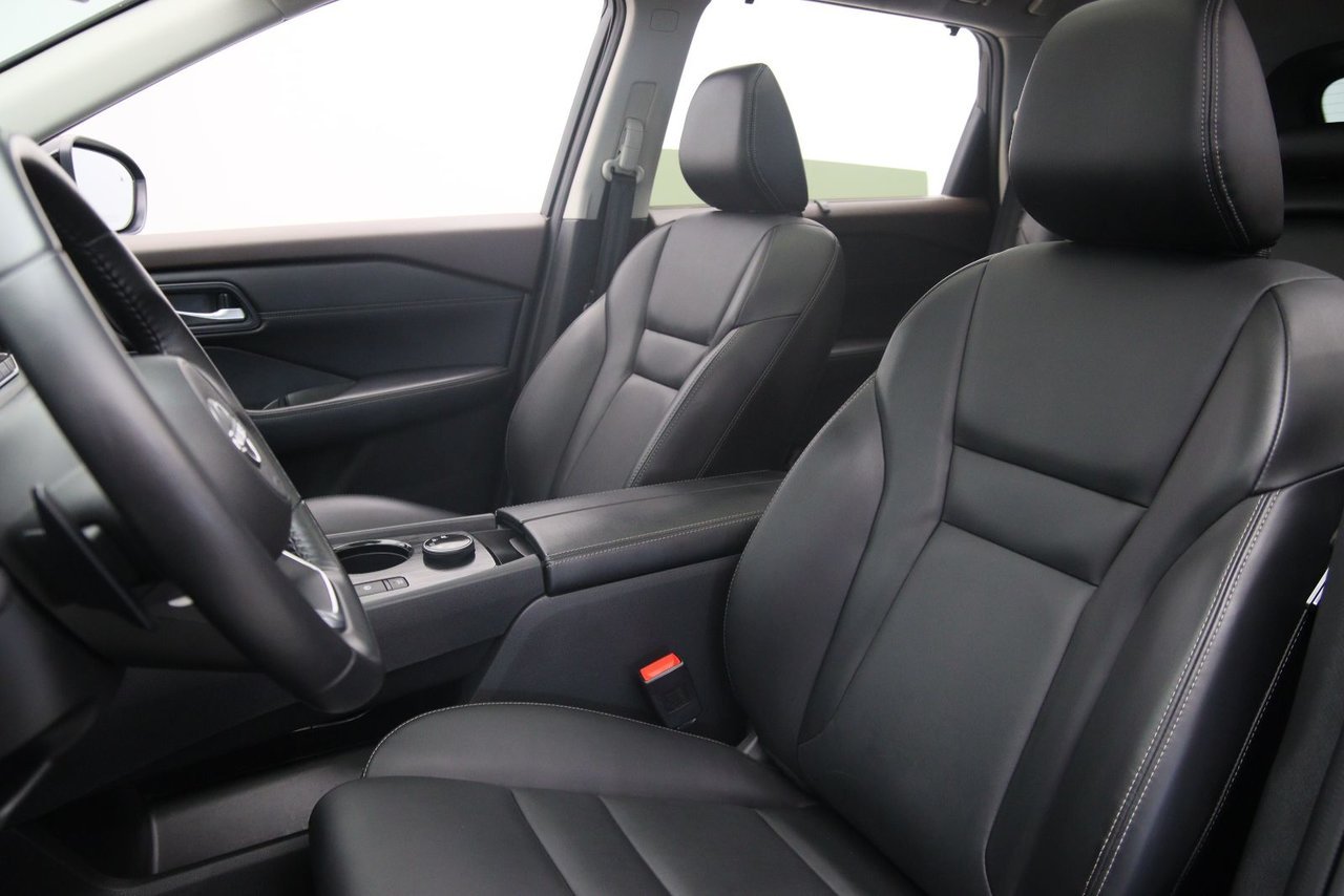 2023 Nissan Rogue VIN JN8BT3BB5PW205664 Black Chicoutimi - photo #5