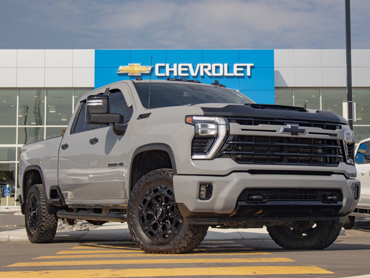 2024 Chevrolet Silverado 2500HD 4WD Crew Cab 159 LT Grey Sherwood Park - photo #13