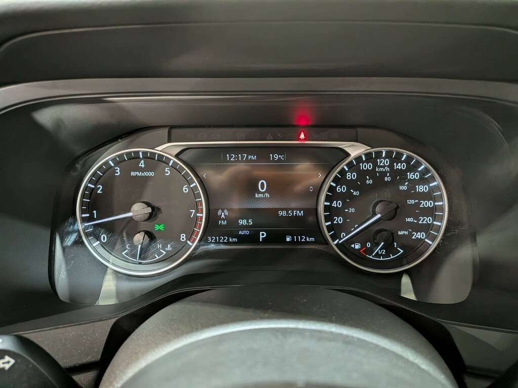 2024 Nissan Pathfinder S 4WD White Val-David - photo #19