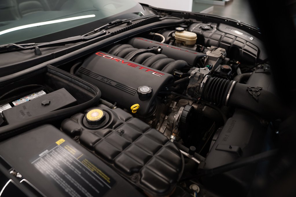 2002 Chevrolet Corvette Black Montreal - photo #31
