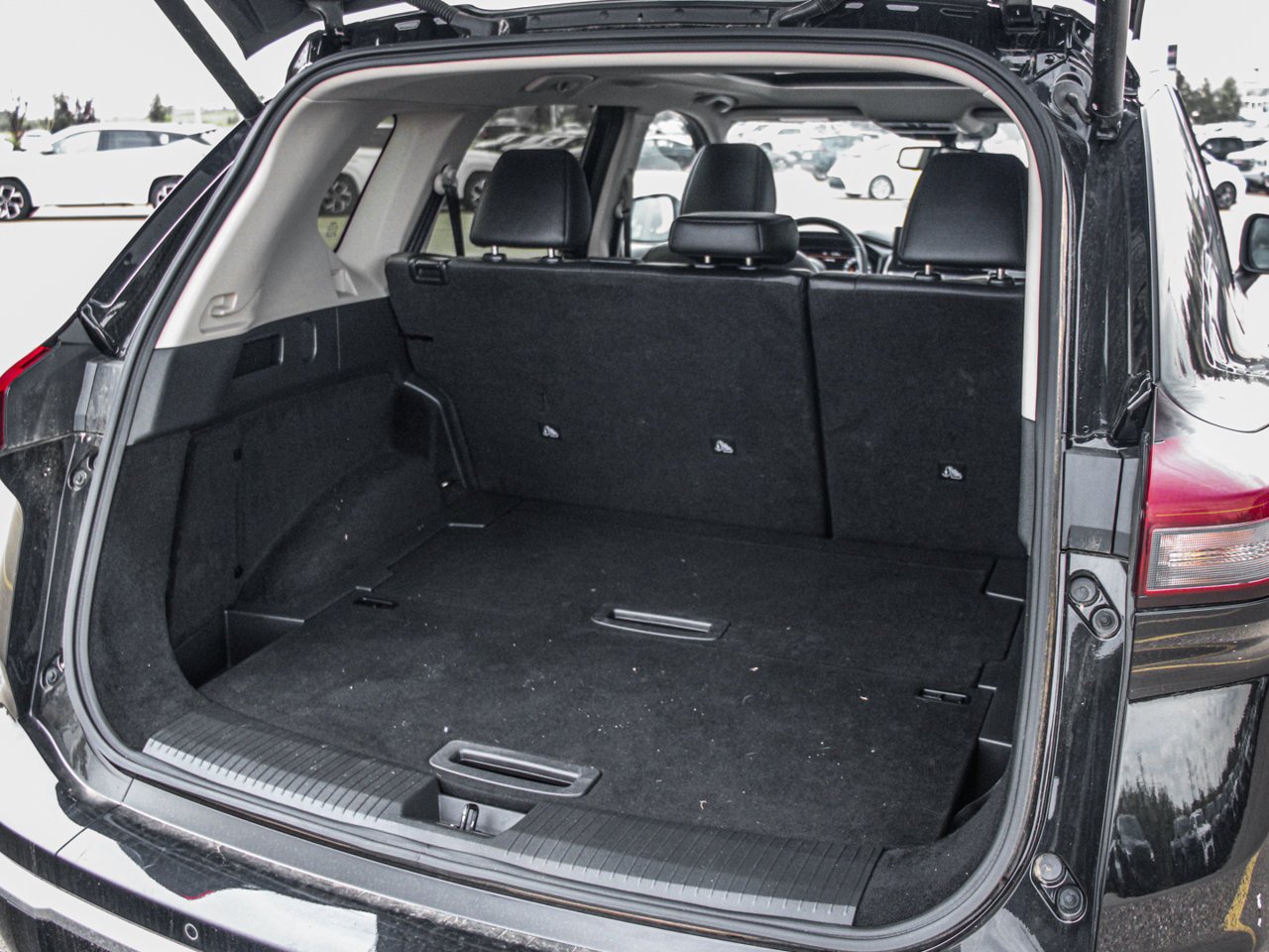 2024 Nissan Rogue AWD Platinum Black Sherwood Park - photo #7
