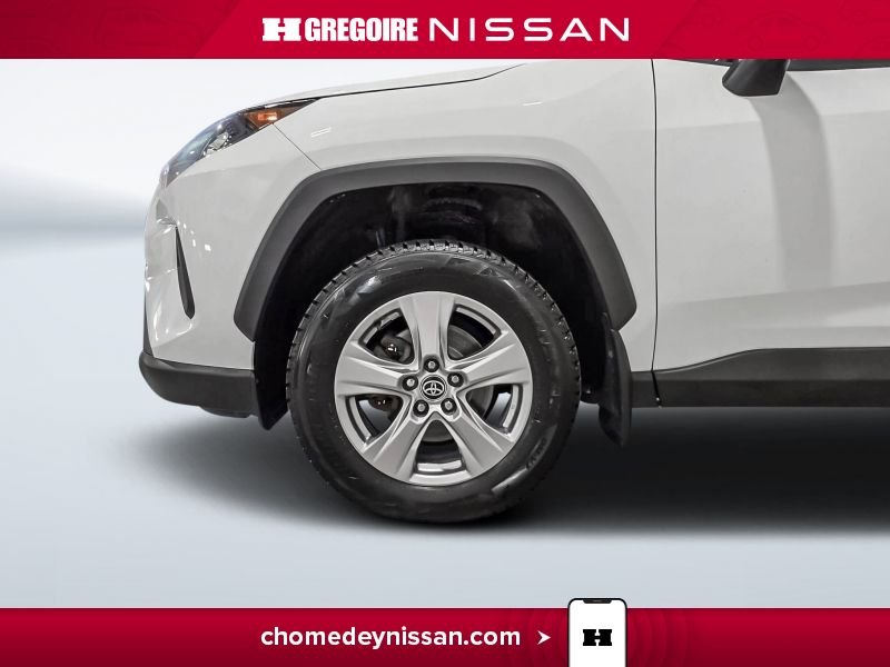 2022 Toyota Rav 4 White Laval - photo #11