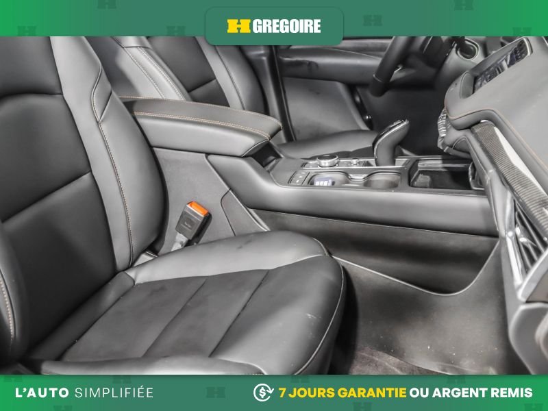 2023 Cadillac XT4 Grey Laval - photo #27