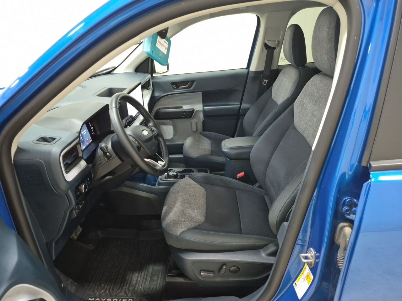 2025 Ford Maverick Blue Châteauguay - photo #9