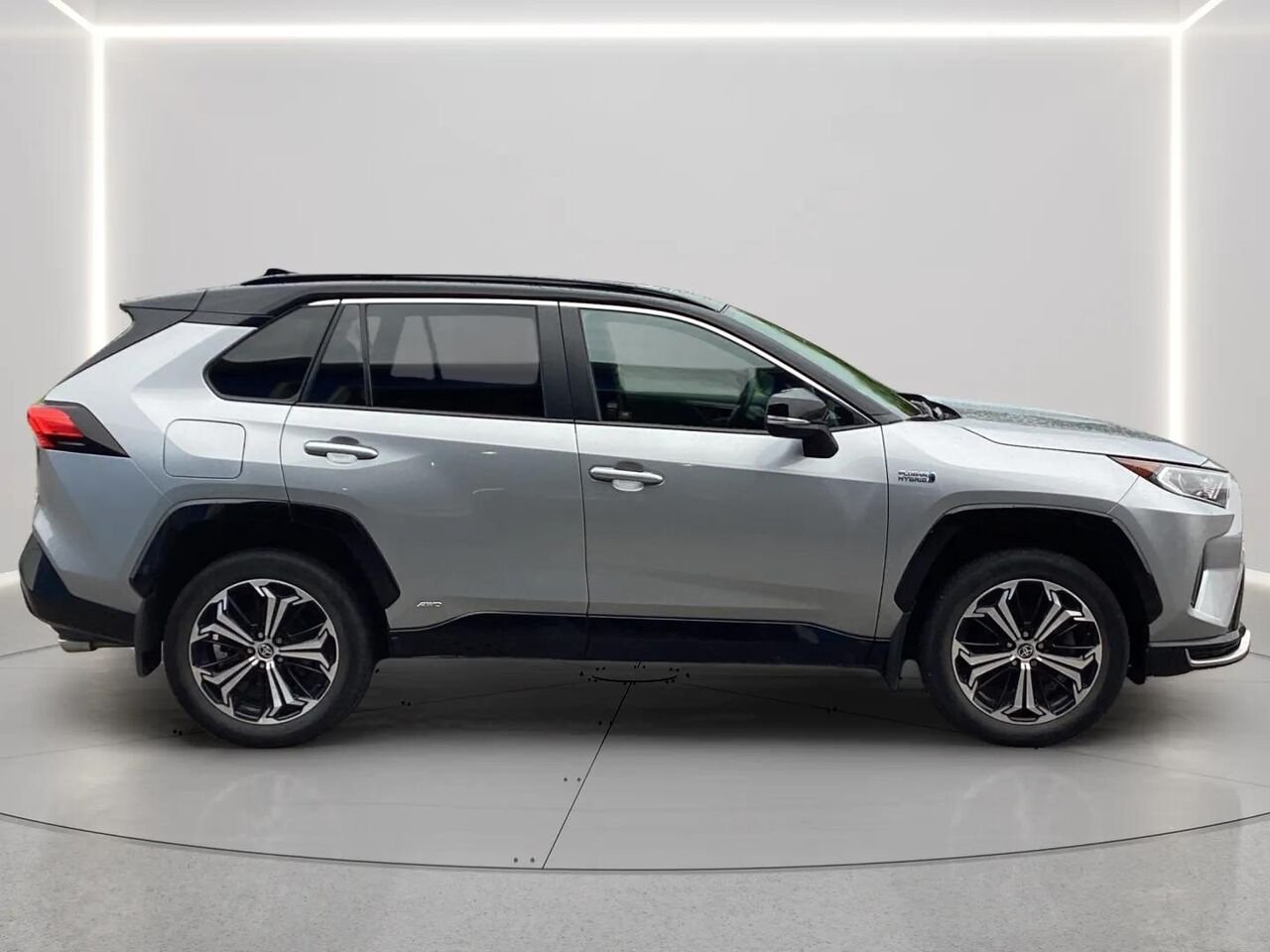 Toyota RAV4 Prime 2021 Argent Gatineau - photo #5