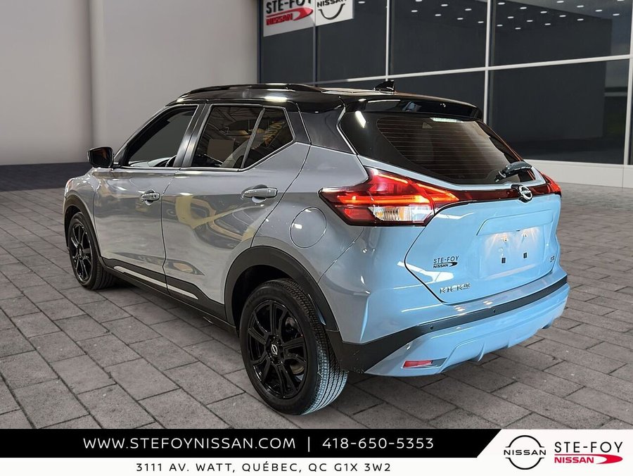 Nissan Kicks SR S6854 2024 Gris