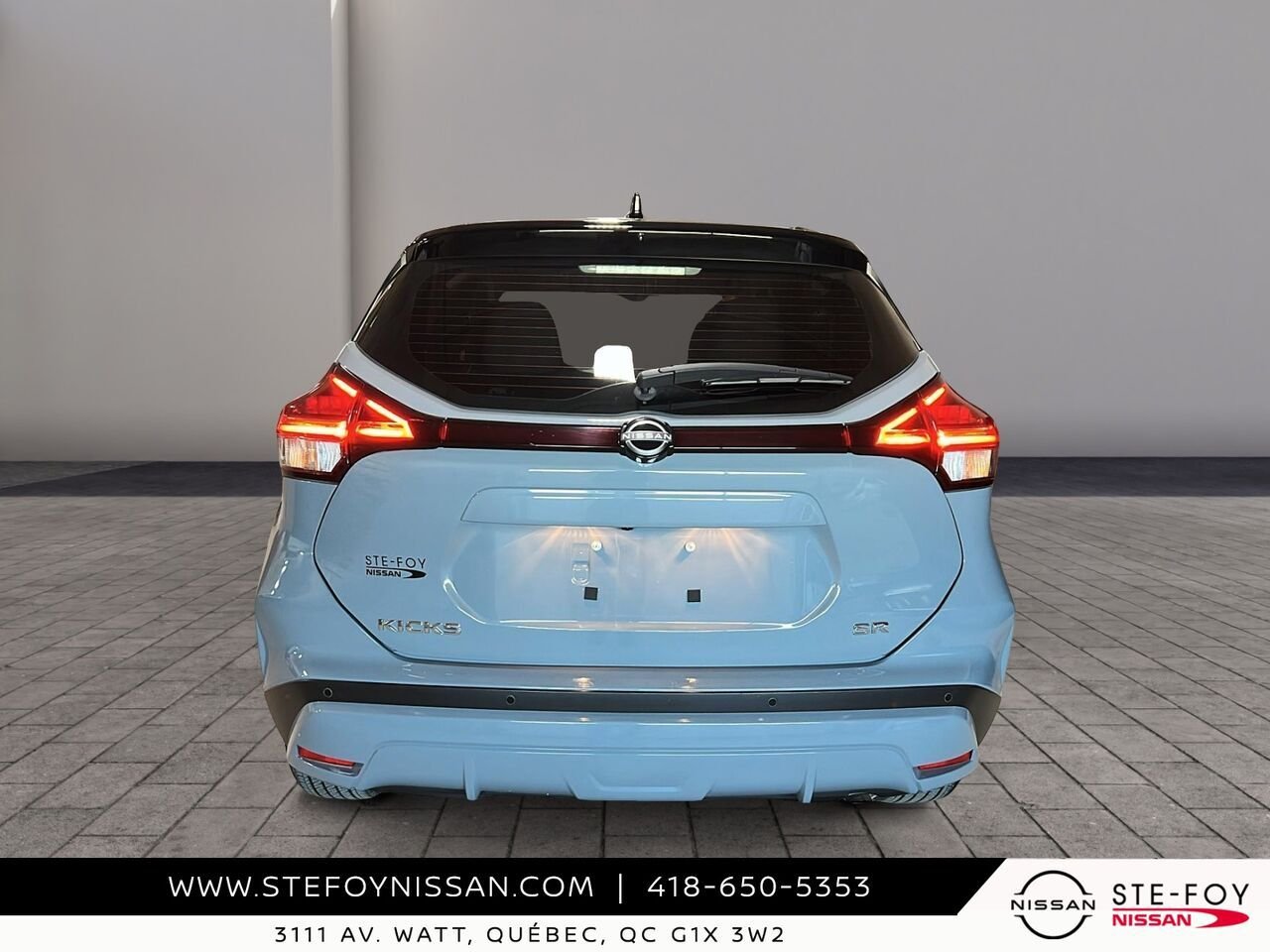 2024 Nissan Kicks SR Grey Ste-Foy - photo #2