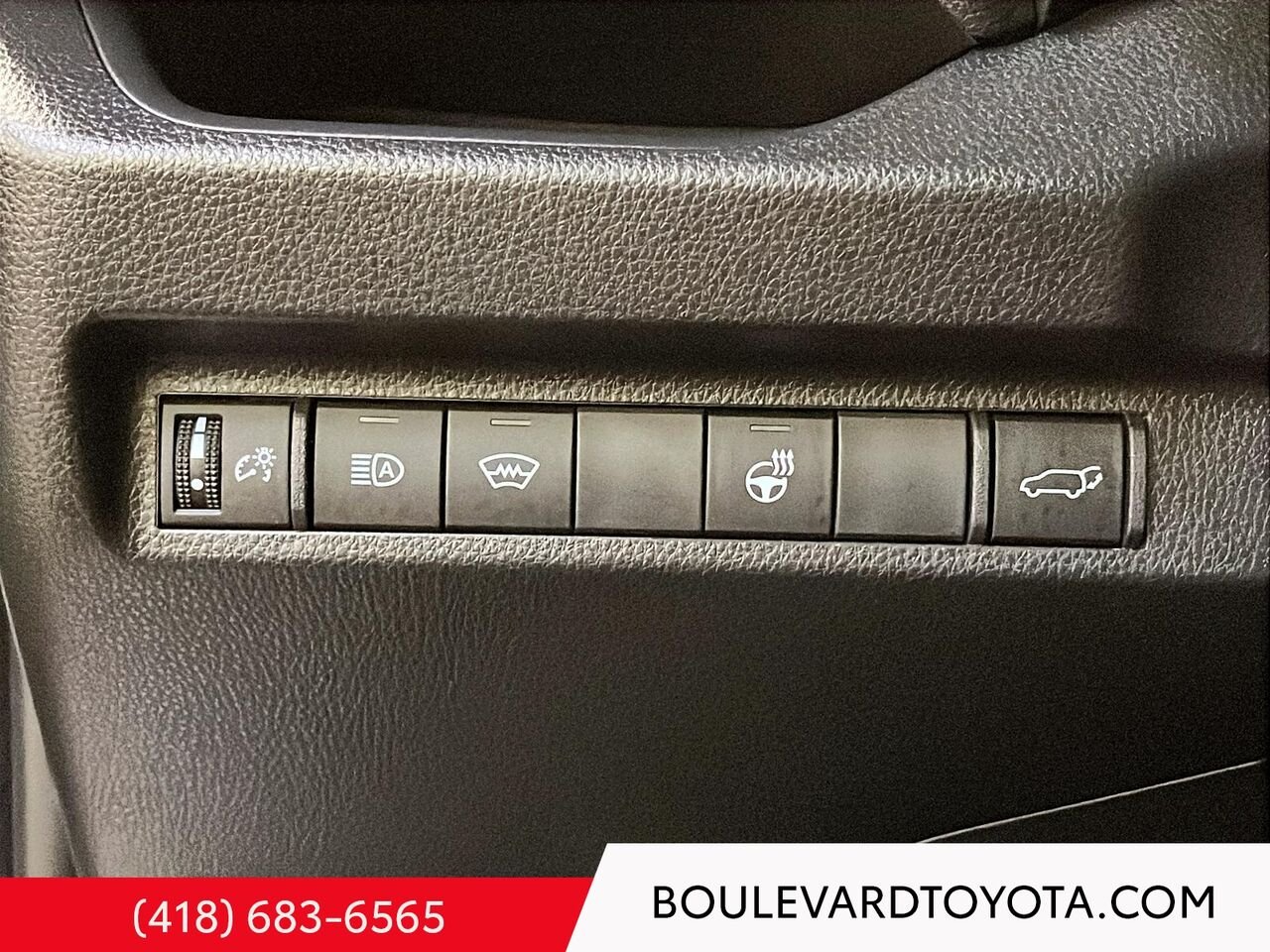2024 Toyota RAV4 Prime 99538B-21 | SE HYBRIDE, AWD Silver Sky Metallic Québec - photo #12