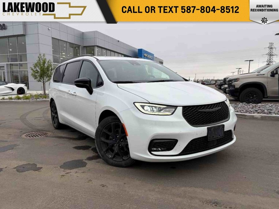 2025 Chrysler Pacifica 2025 White