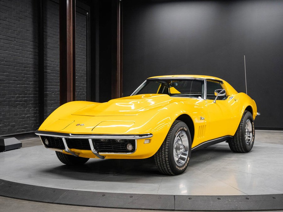 1968 Chevrolet Corvette 1968 Yellow
