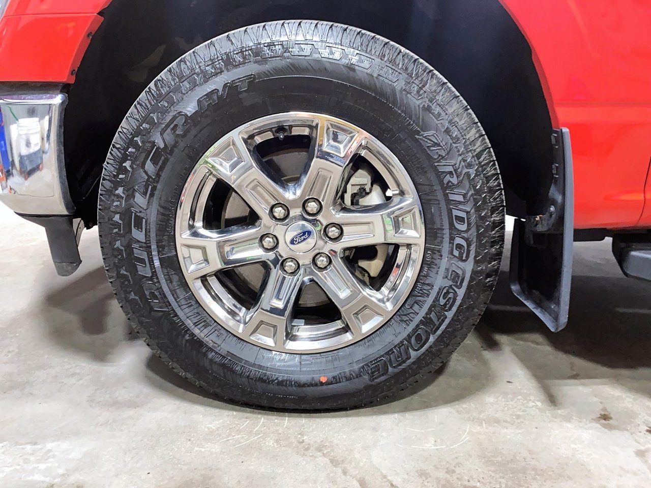 Ford F-150 xlt 2023 Rouge Baie-Comeau - photo #5