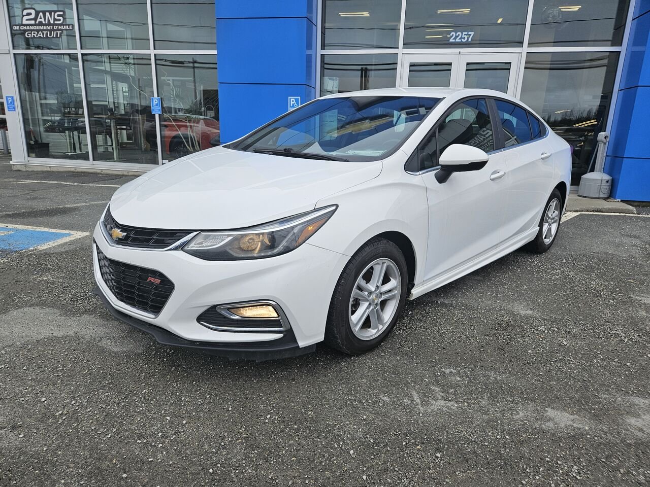 2016 Chevrolet Cruze LT berline 4 portes BA White Thetford Mines - photo #0