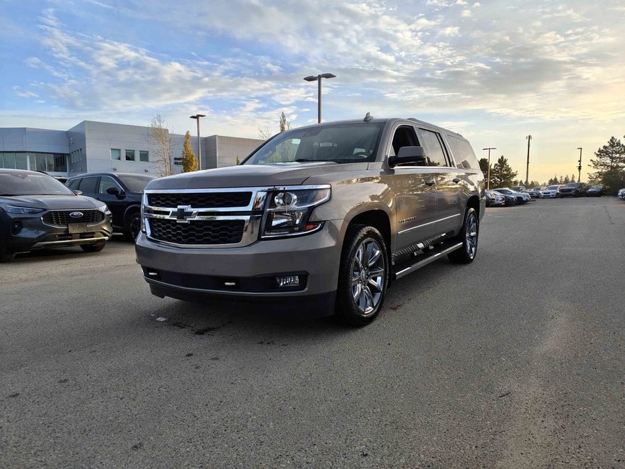 2017 Chevrolet Suburban 2017 gray