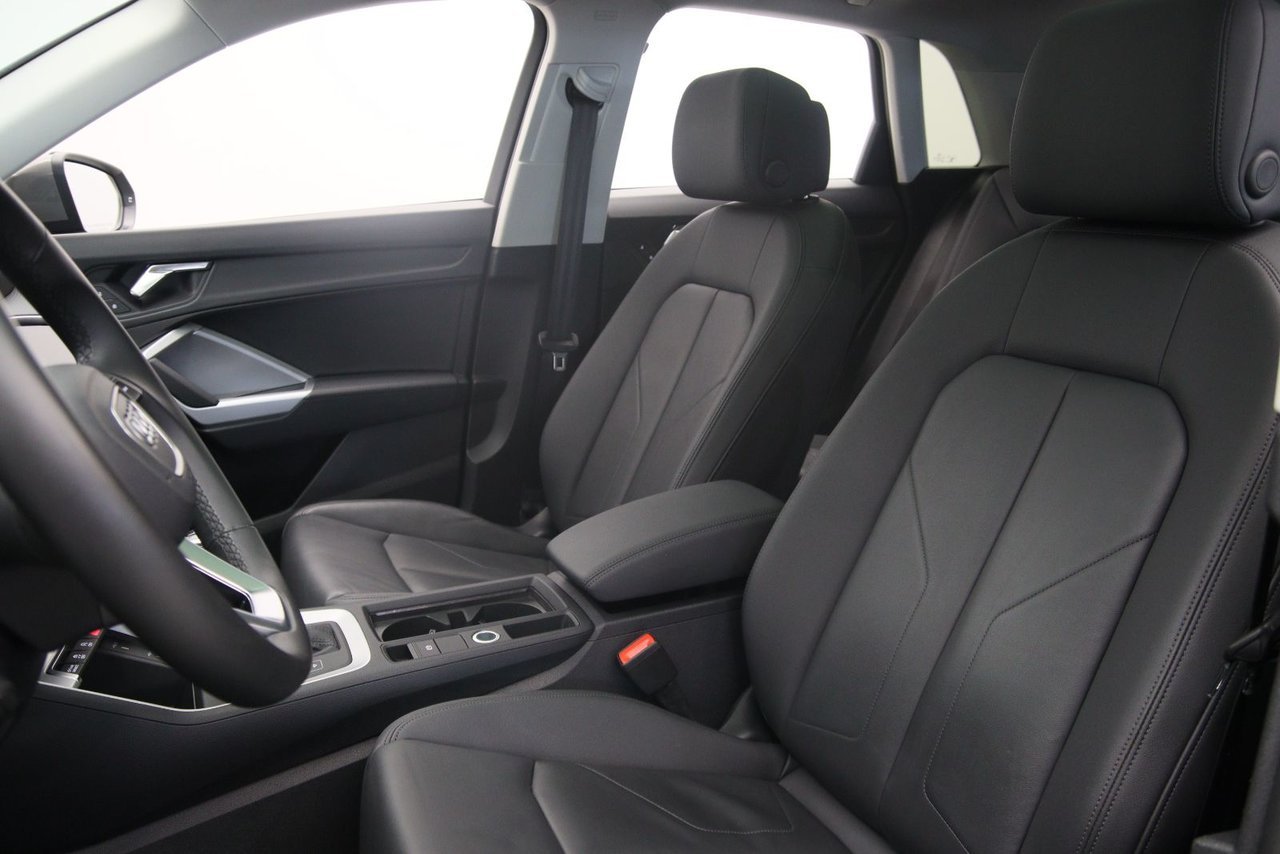 2025 Audi Q3 VIN WA1AUCF30S1072593 Silver Baie-Comeau - photo #5