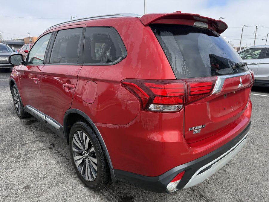 2019 Mitsubishi Outlander ES Tourisme AWC, Entrée sans clef, Toit ouvrant Red