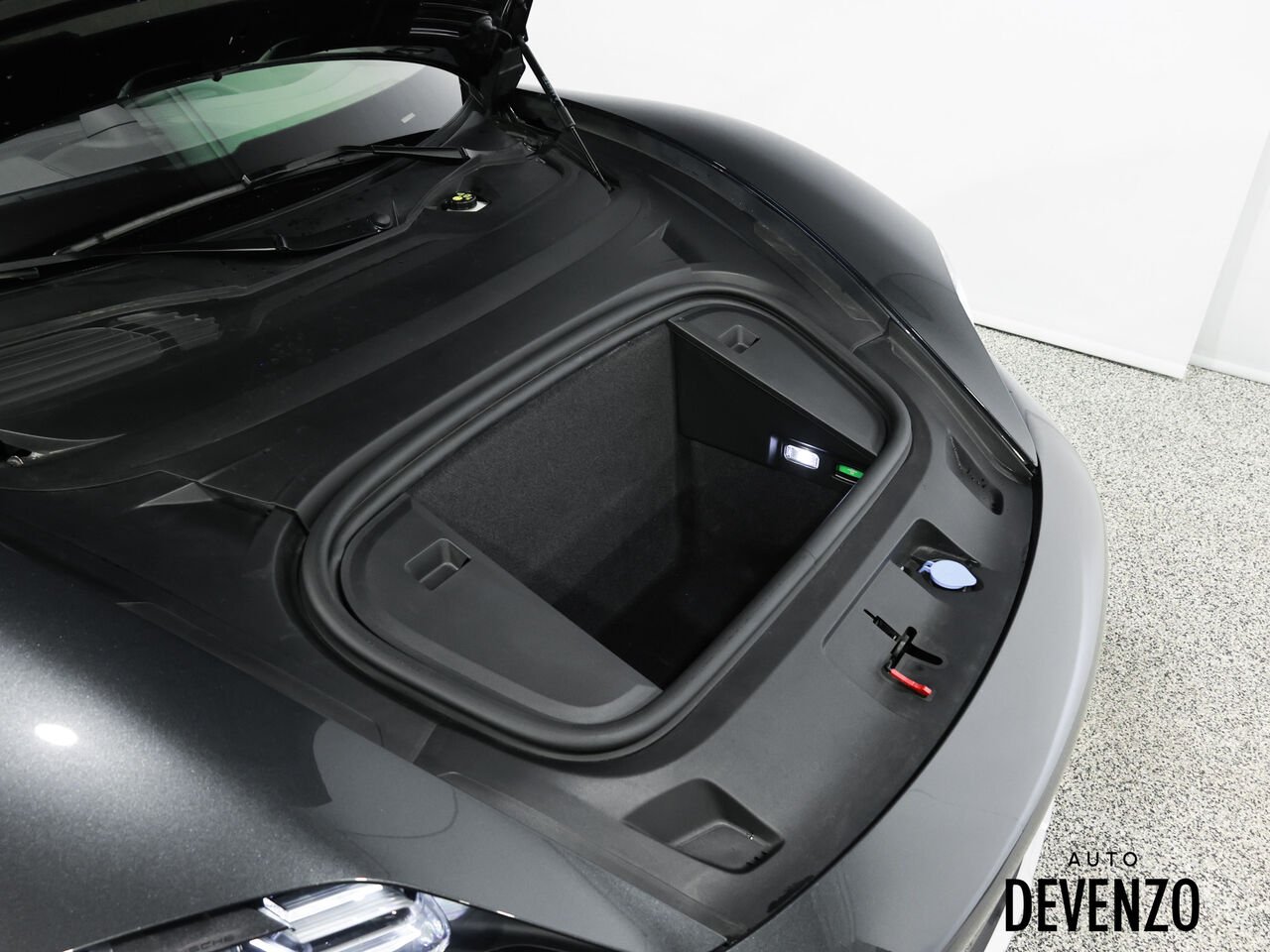 2022 Porsche Taycan Grey Saint-Eustache - photo #19