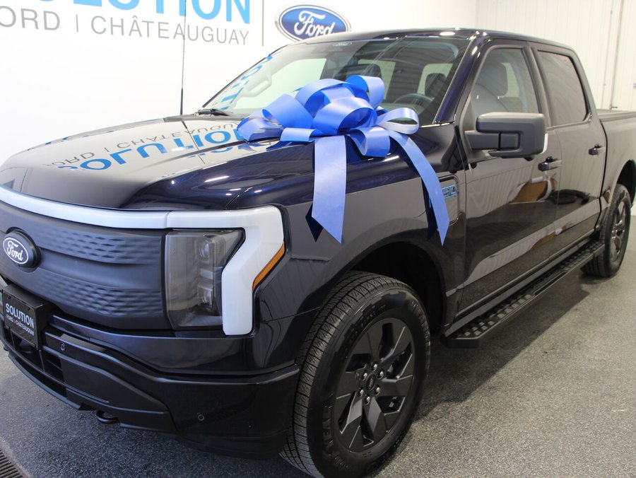 2025 Ford F-150 Lightning 2025 Blue