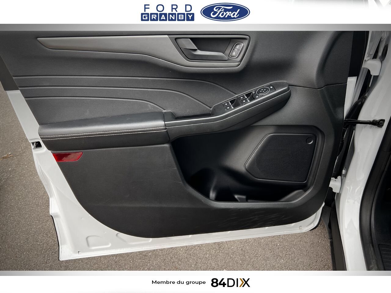 2025 Ford Escape White Granby - photo #13