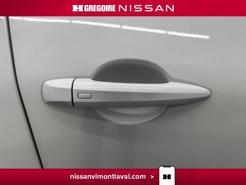 2024 Nissan Rogue White Laval - photo #11