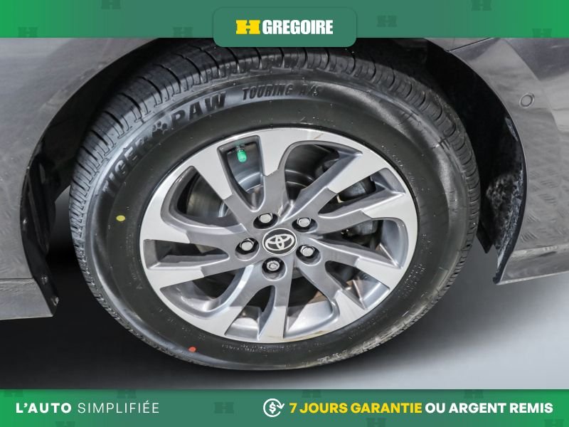 Toyota Prius 820996 | Upgrade AUTO AC MAGS CUIR NAV CAM RECULE 2021 Gris Laval - photo #27