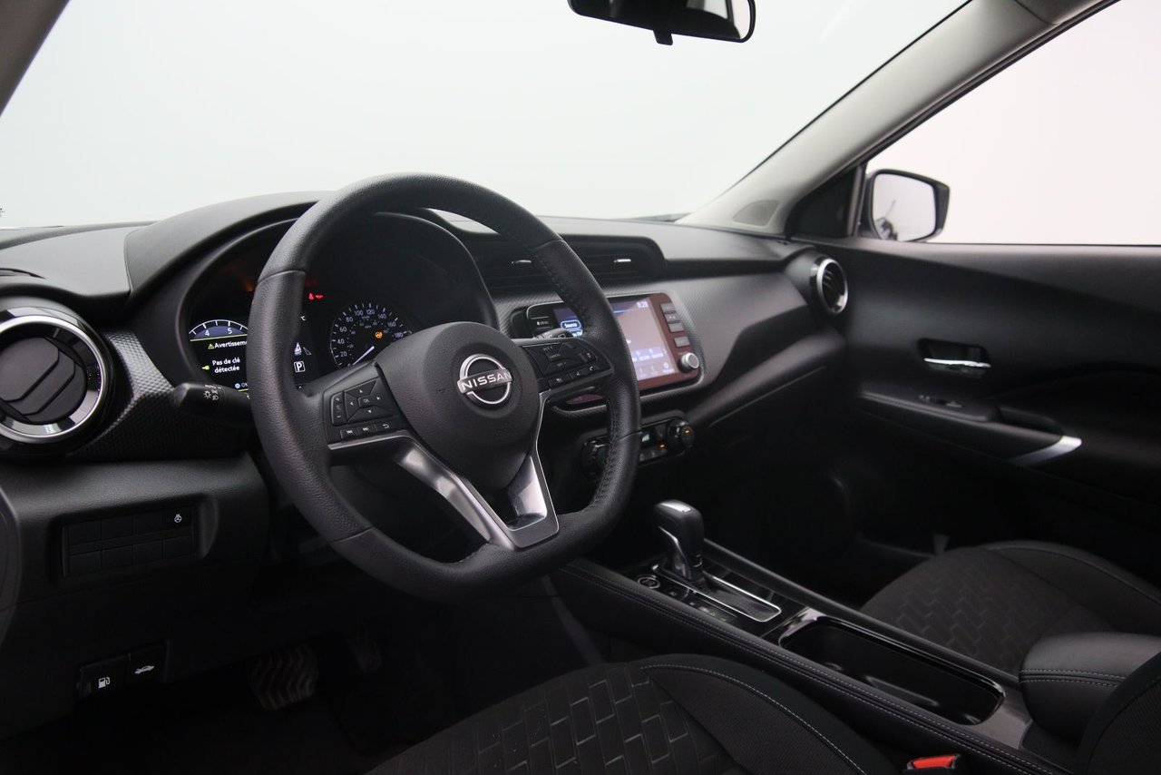 2024 Nissan Kicks VIN 3N1CP5CV5RL485509 White Baie-Comeau - photo #6