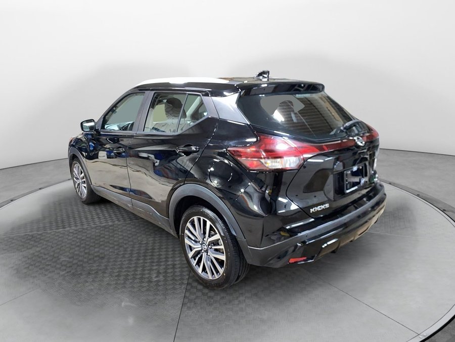 2021 Nissan Kicks 2021 Black