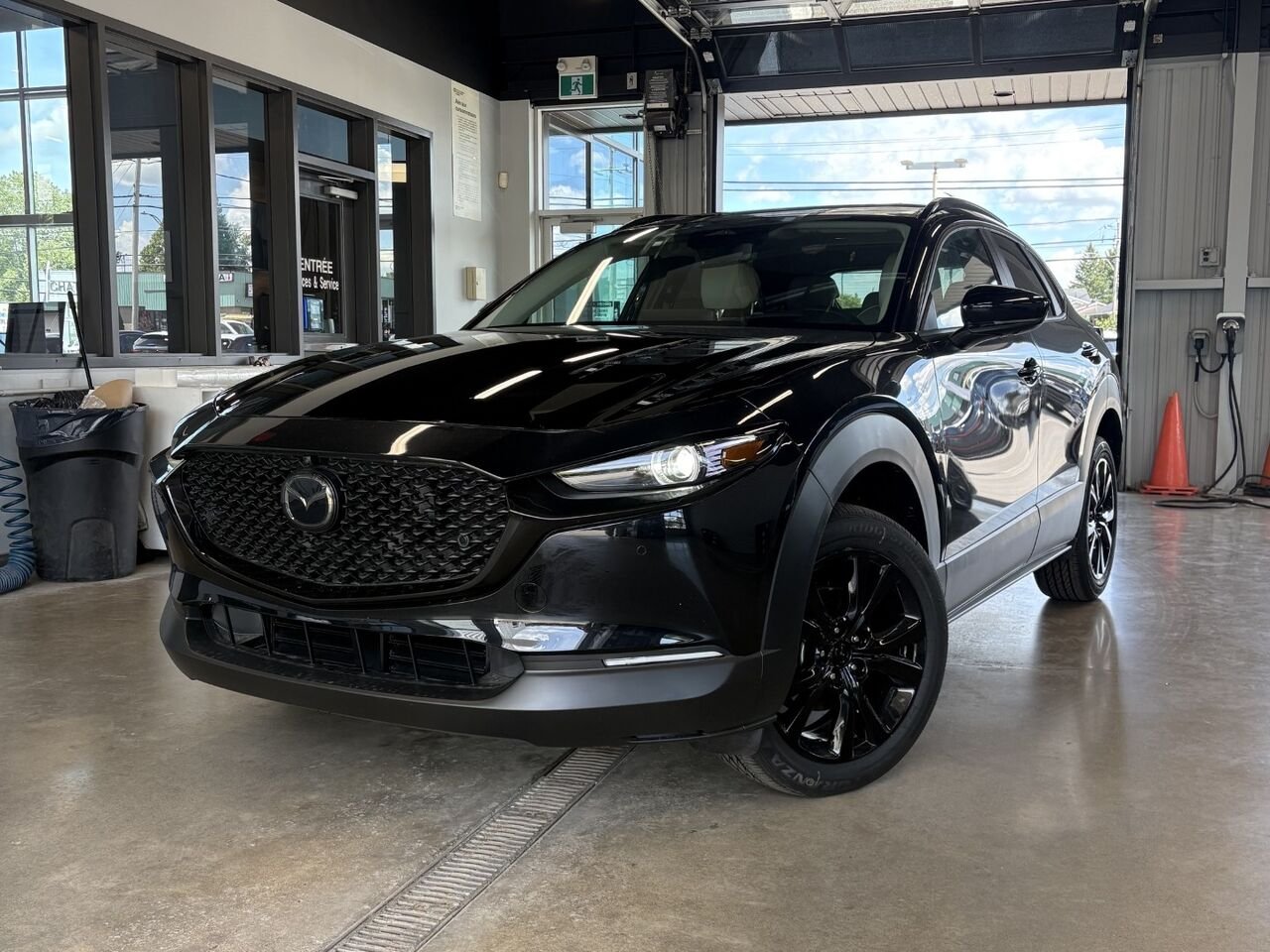 2026 MAZDA CX-30 GT KURO TURBO Jet Black Mica Châteauguay - photo #0