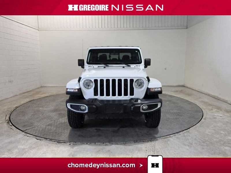 Jeep Gladiator 2022 Blanc Laval - photo #1