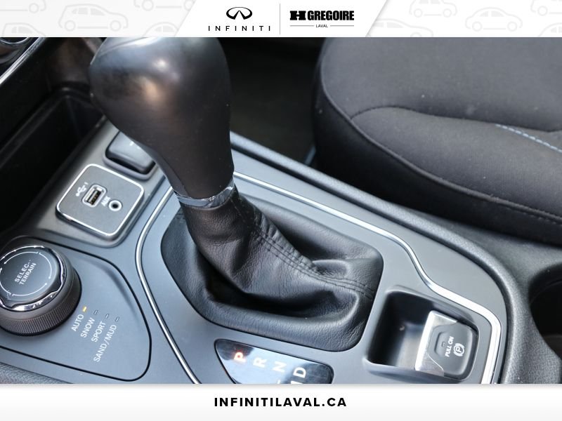 2019 Jeep Cherokee Blainville - photo #18