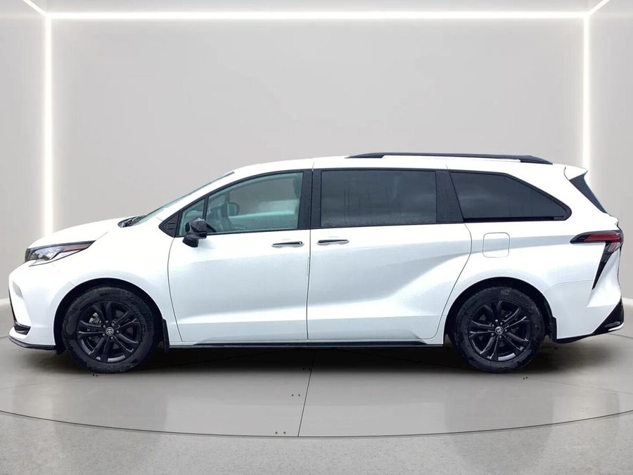 2026 Toyota Sienna 2026 White