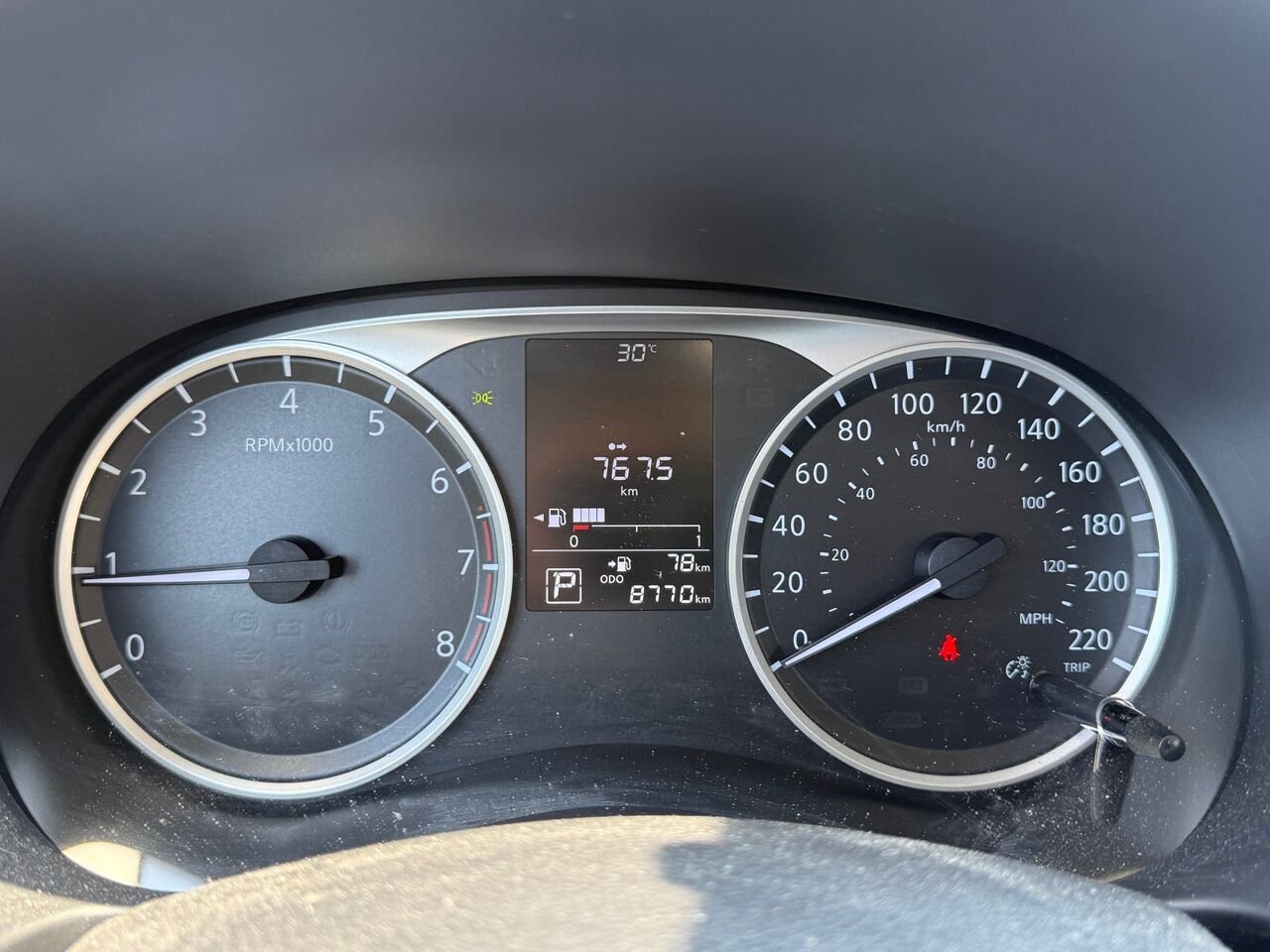 Nissan Kicks S TA 2024 Gris Châteauguay - photo #2