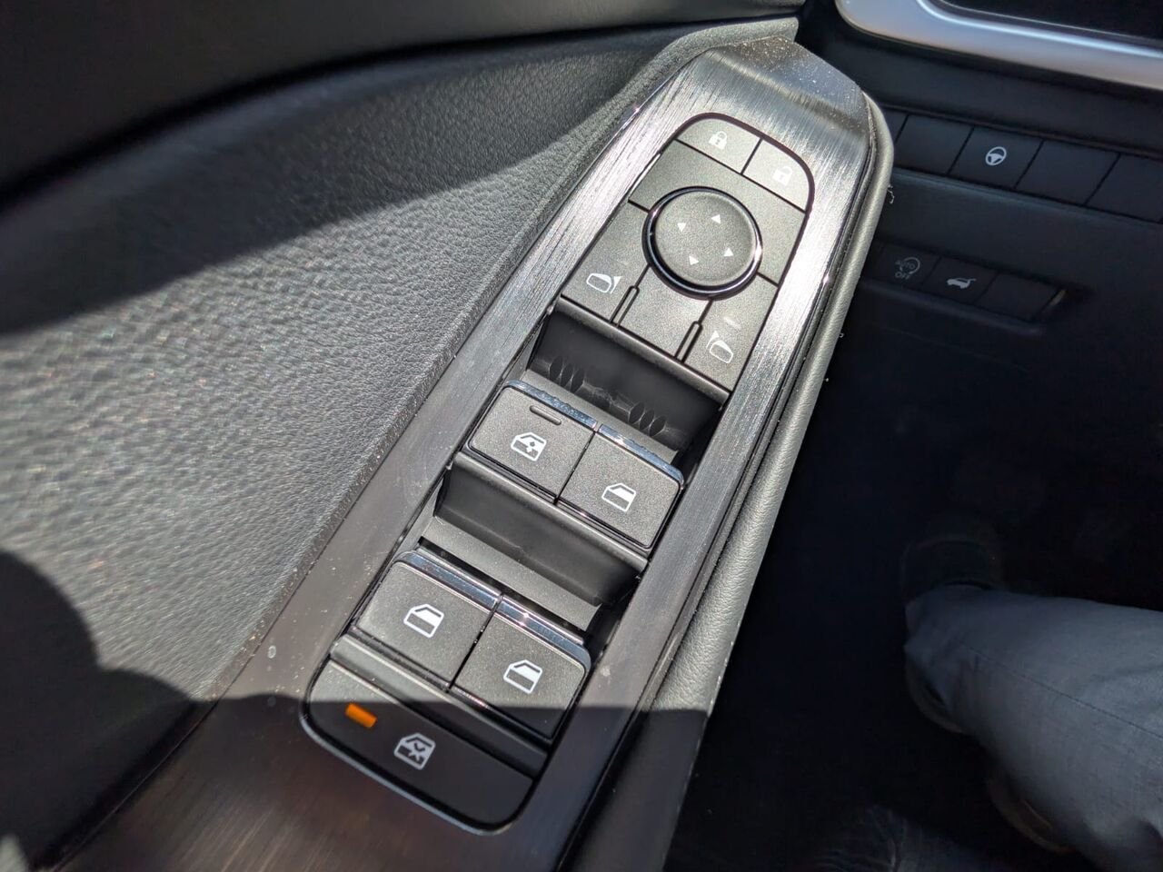 NISSAN Rogue ROGUE SV TOIT OUVRANT 2026 Gris poudre métallisé Châteauguay - photo #20