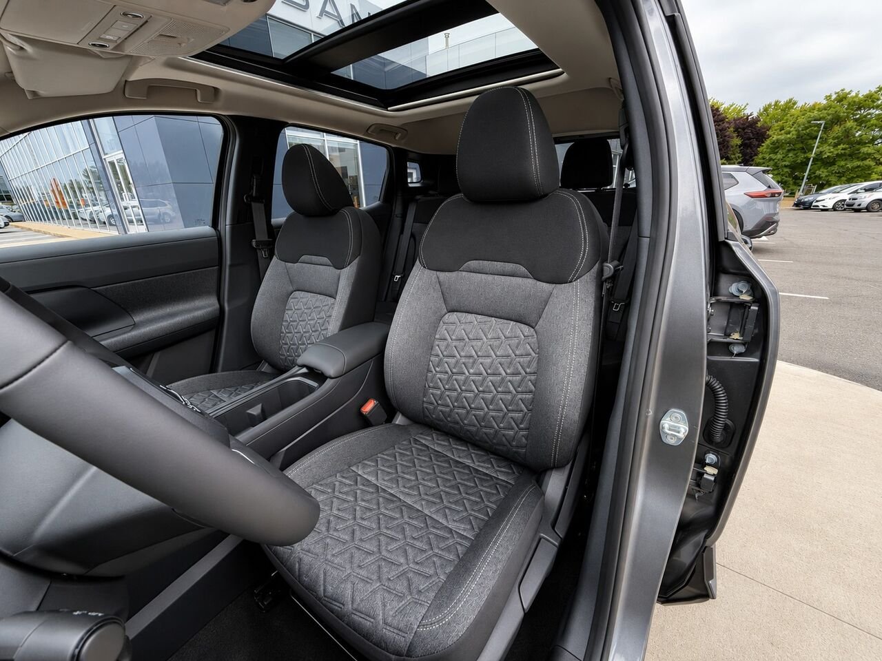 NISSAN Kicks KICKS SV PRIVIL GE 2026 Gris poudre métallisé Châteauguay - photo #10