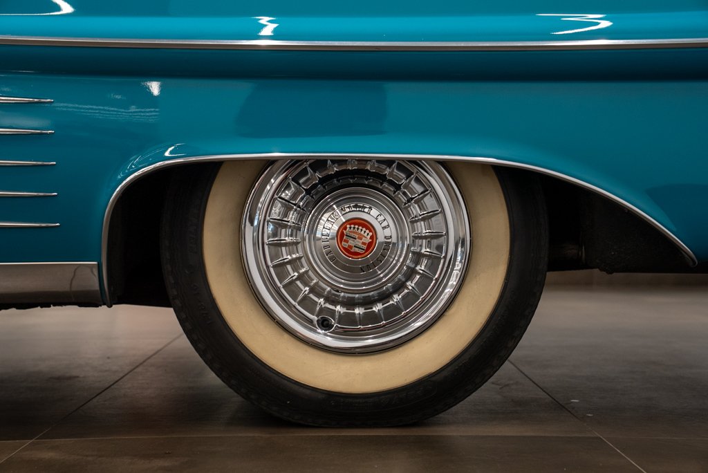 Cadillac Series 62 1958 Bleu Montréal - photo #43