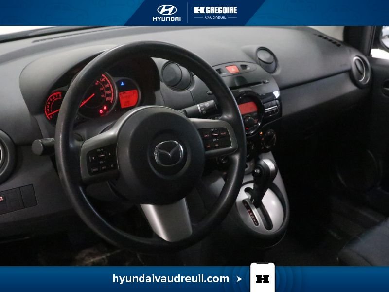 2011 Mazda 2 Silver Blainville - photo #15