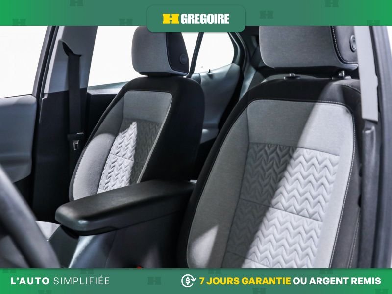 Chevrolet Equinox 723742 | LS AWD AUTO A/C GR ELECT MAGS CAM RECUL BLUETOOTH 2023 Blanc Laval - photo #15