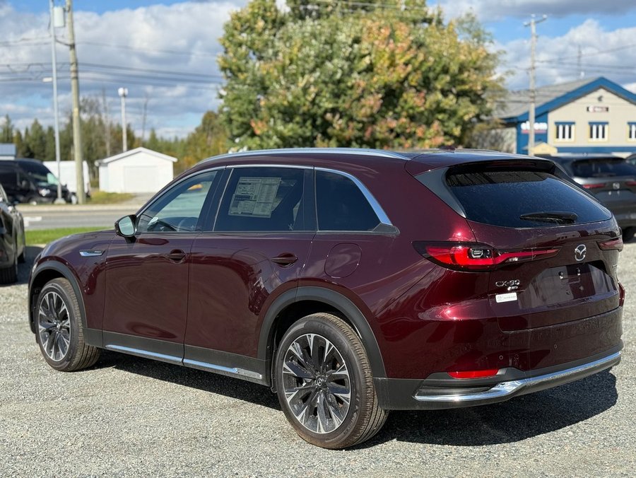 MAZDA CX-90 hybride rechargeable 2025 2025 Rouge artisanal cristal métallisé