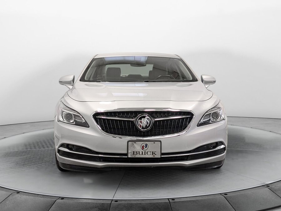 Buick LACROSSE Essence 20005 KM et 1 propriétaire Seulement !! 2017 Autre