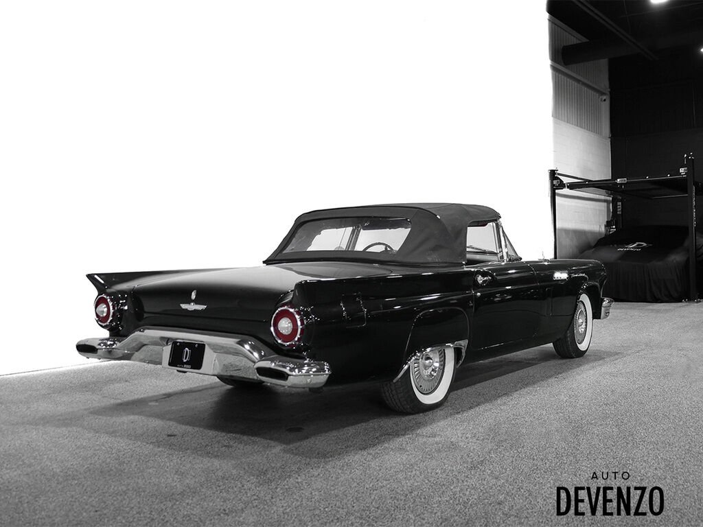 1957 Ford Thunderbird Black Saint-Eustache - photo #2